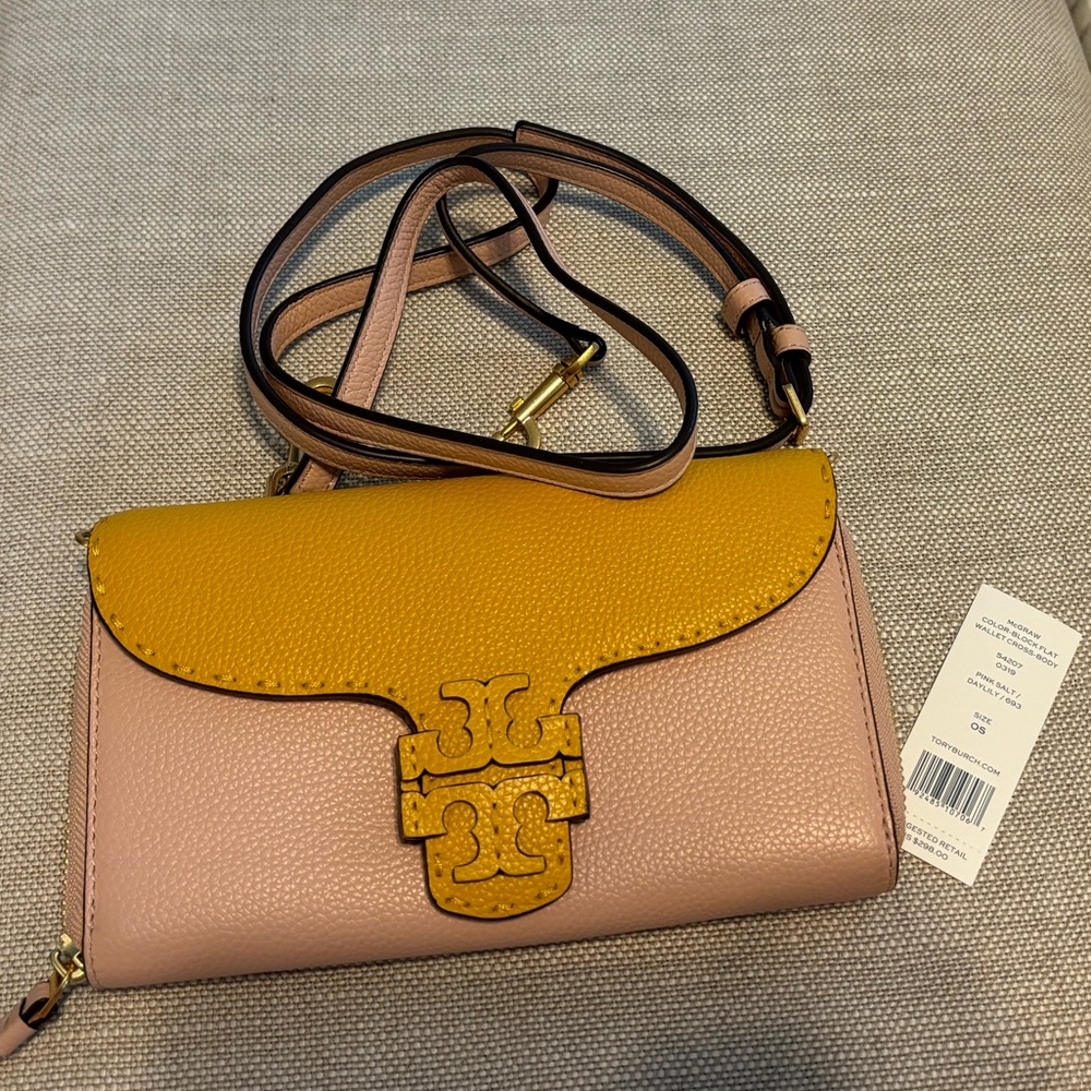 Tory Burch Wallet with Straps to carry as small crossbody